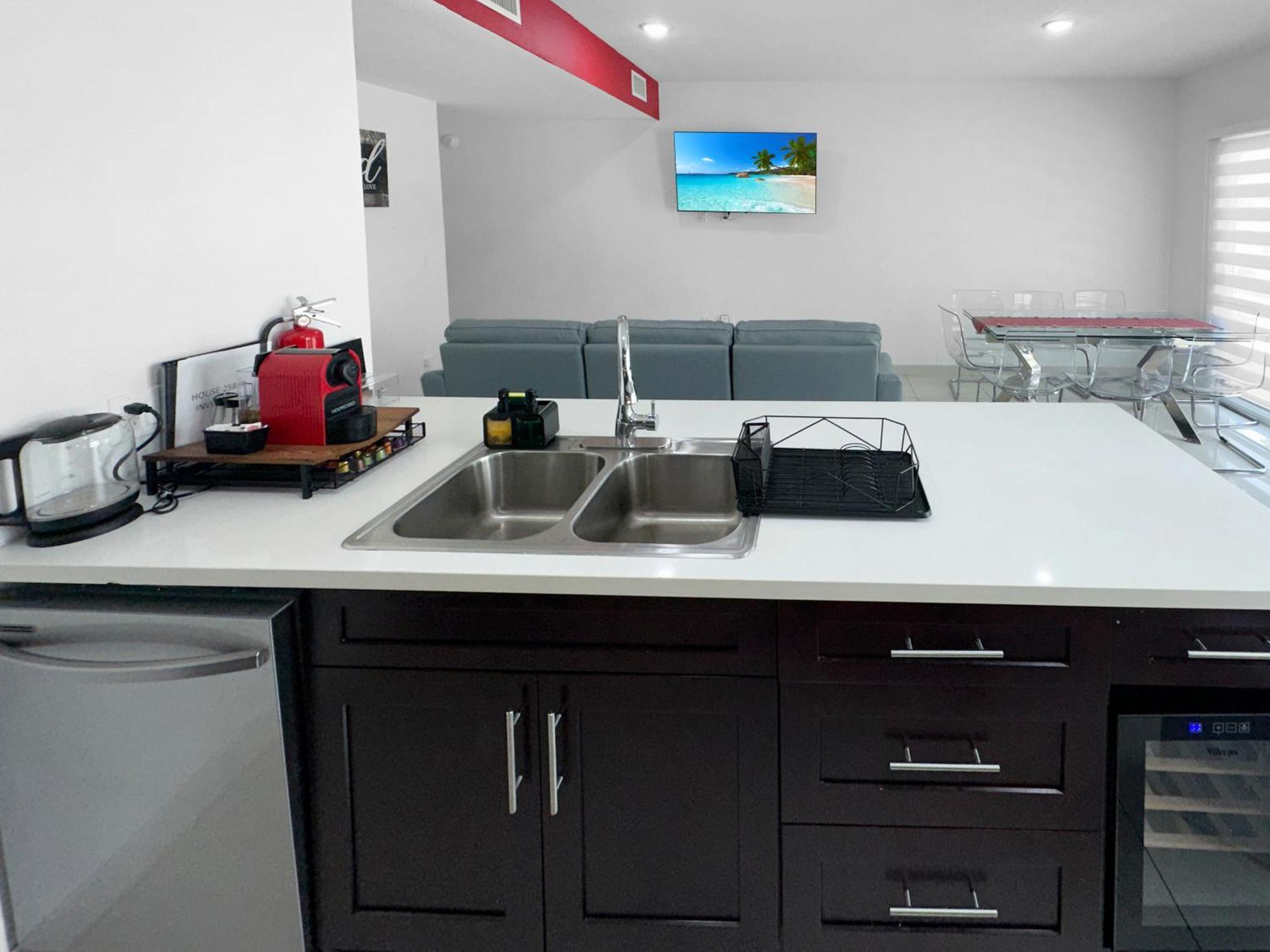 Vacay Spot Experience Luna Sky! 65" Tv Bar, Bbq, Shower Massage Jets, Music, Go To Fl Keys Homestead Kültér fotó